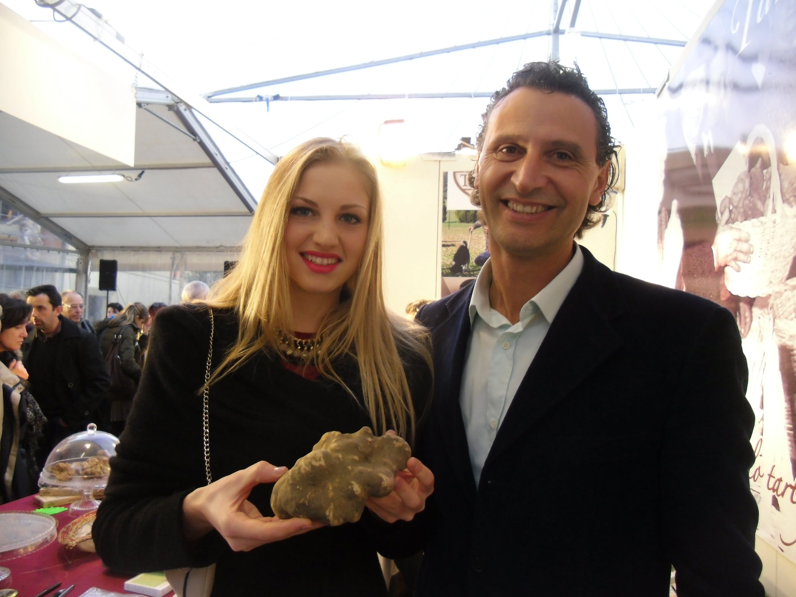 IRENE CIONI VELINA STRISCIA